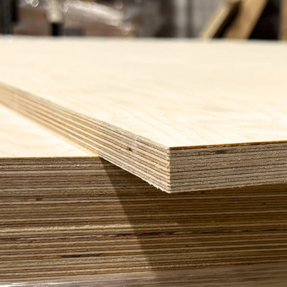 B/BB Baltic Birch plywood 4x8 sheet with clean B face and 13-ply core